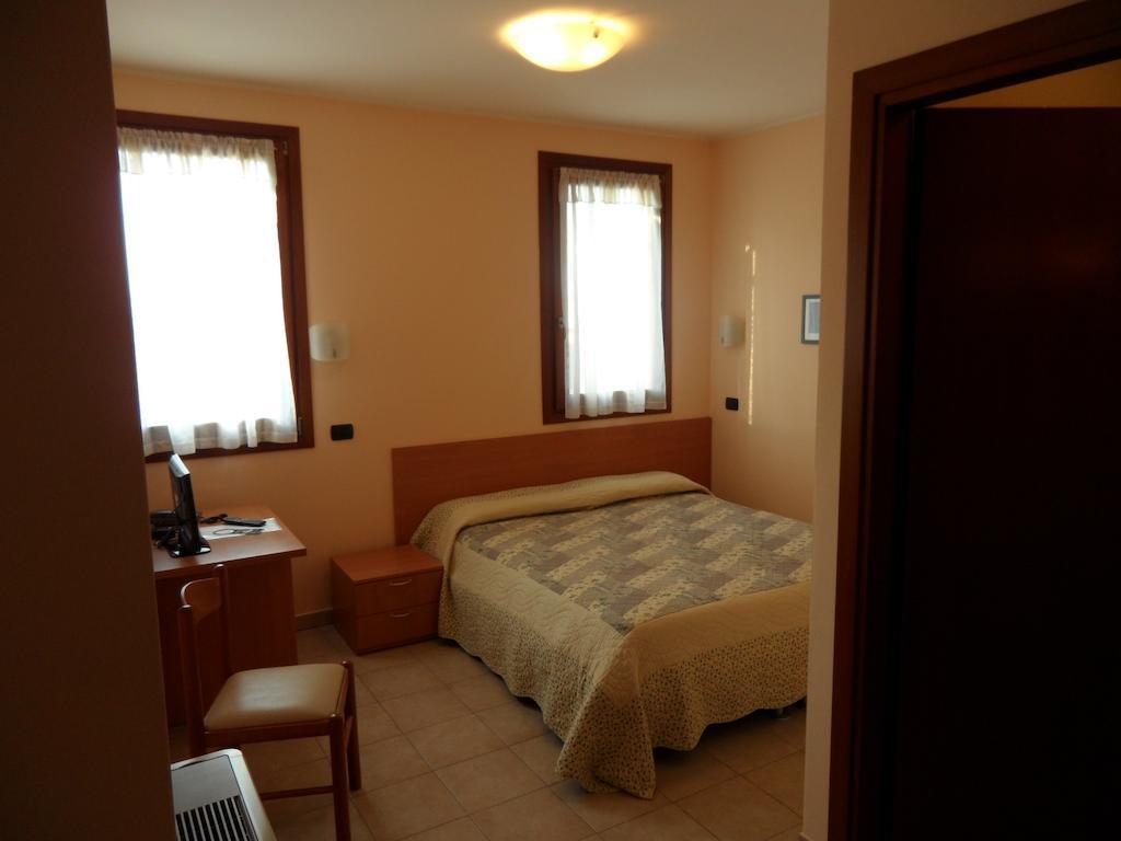 Locanda Gallo Dolo Værelse billede